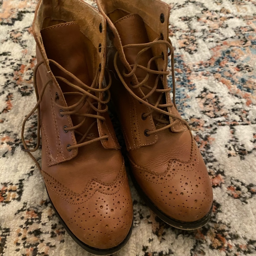 Tan lace up booties. Size 38.